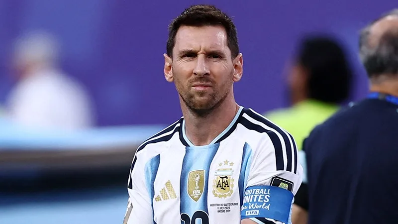 Lionel Messi, kırılmadık rekor bırakmıyor. 10 dakikada Dünya Kupası tarihine geçti