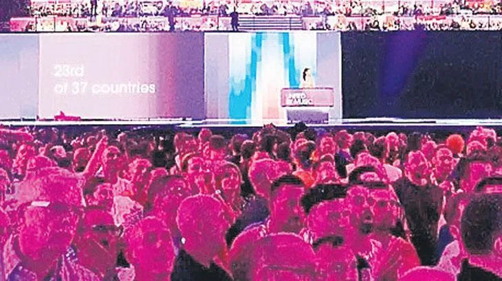 Hollanda Eurovision’dan çekildi