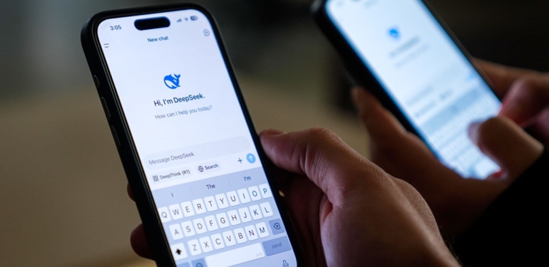 ABD’li teknoloji şirketleri Çinli DeepSeek’in yapay zeka modelini benimsedi